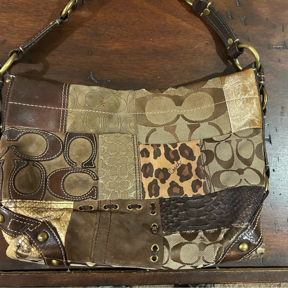 Patch Coach Purse - image 3